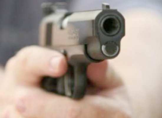 Tânărul de 21 de ani care a tras cu arma în Mamaia a fost reţinut